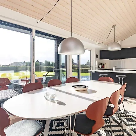 Semesterbostad 10 Person In Faaborg *