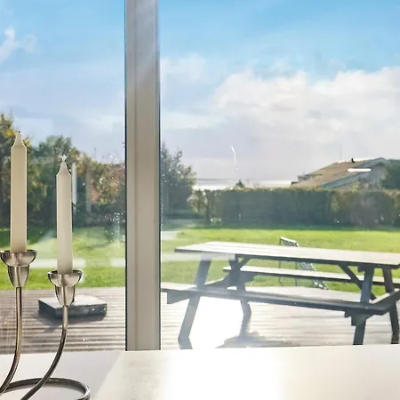 Holiday home Seaside Retreat With