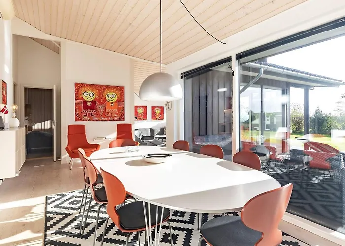 Seaside Retreat With - By Traum Tatil Evi